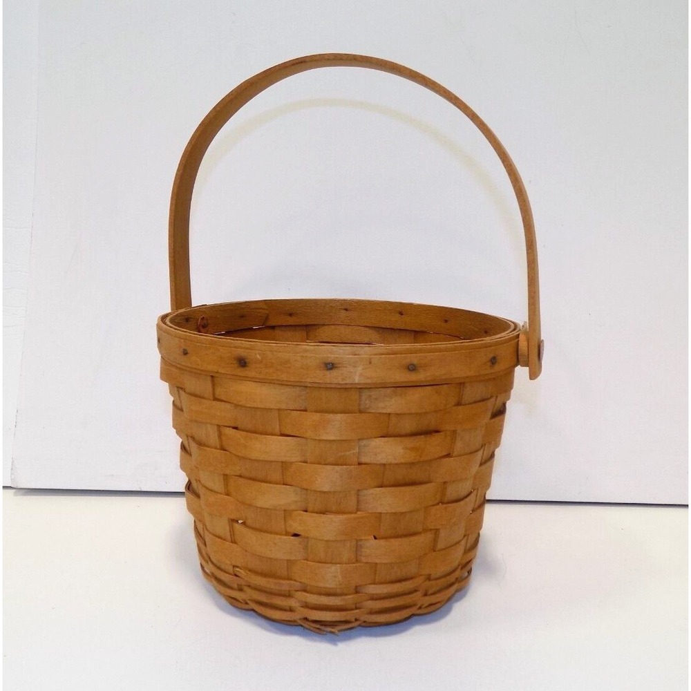 Medium Fruit Basket w/ Plastic Protector 1994 Longaberger -- NICE!!